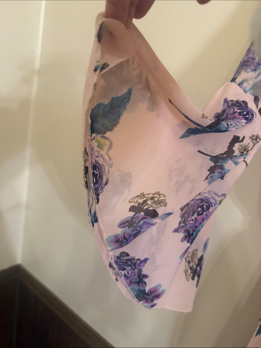 NWT Choies Pink Purple Floral Chiffon Romper Bell Sleeve Tie Waist Size S - Picture 4 of 6